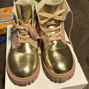 Cute girl ankle boots